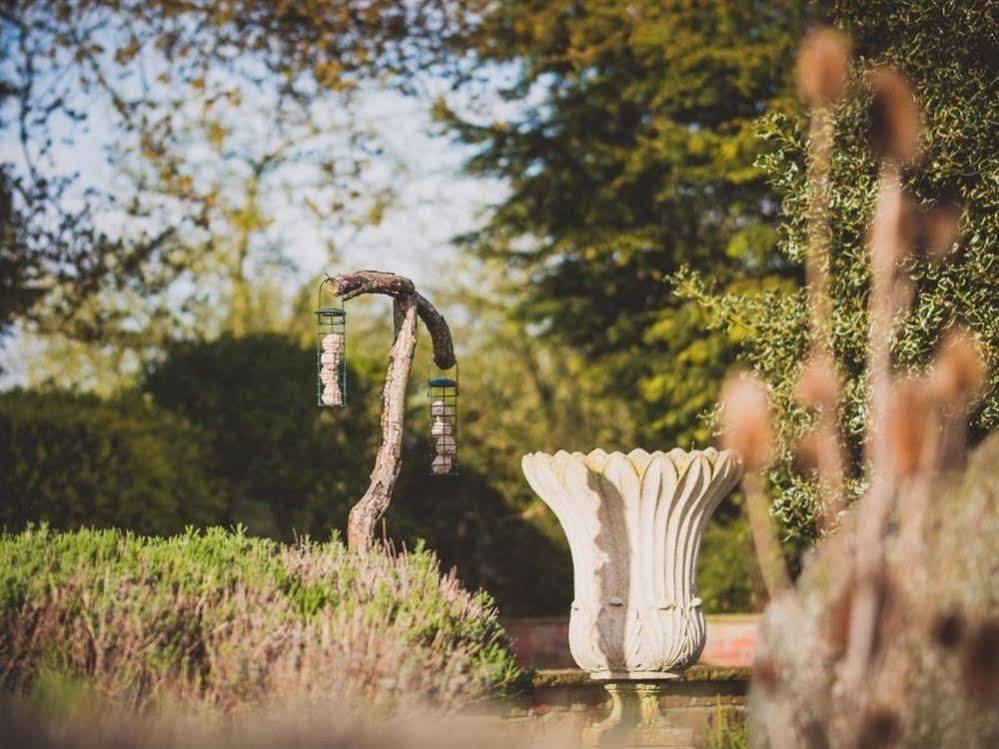 Вилла Owl Barn At The Gardens Lissington Экстерьер фото
